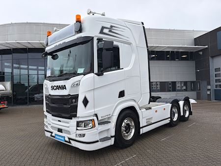 Scania R560 6X2, Sattelzugmaschine