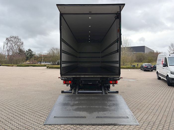 Billede 8 - Volvo FM330 Lukket kasse