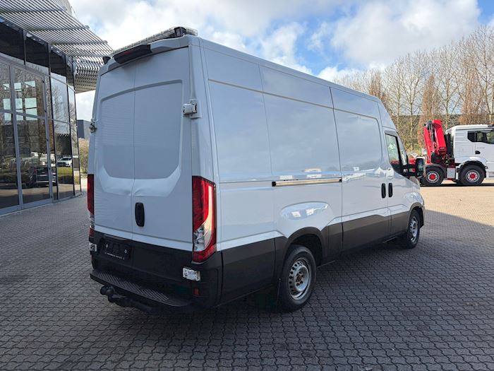 Bild 6 - Iveco Daily 2.3D 35S13 12M3 Aut Kastenwagen