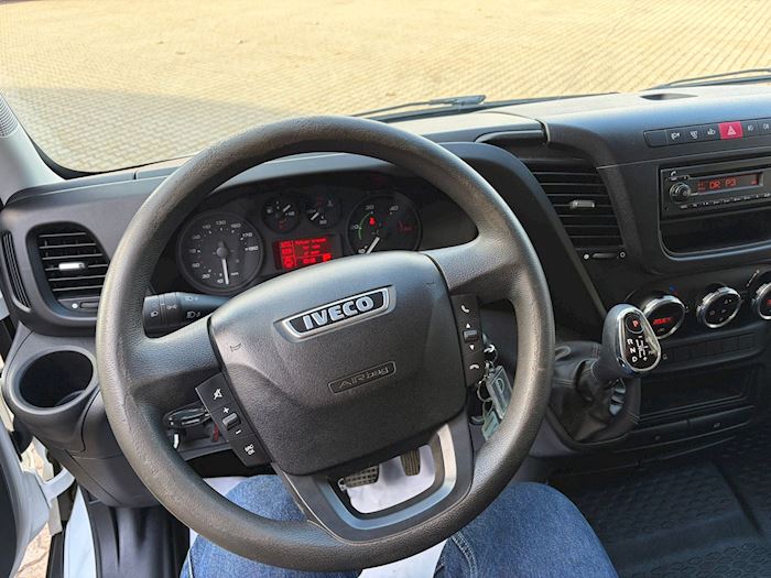 Bild 15 - Iveco Daily 2.3D 35S13 12M3 Aut Kastenwagen