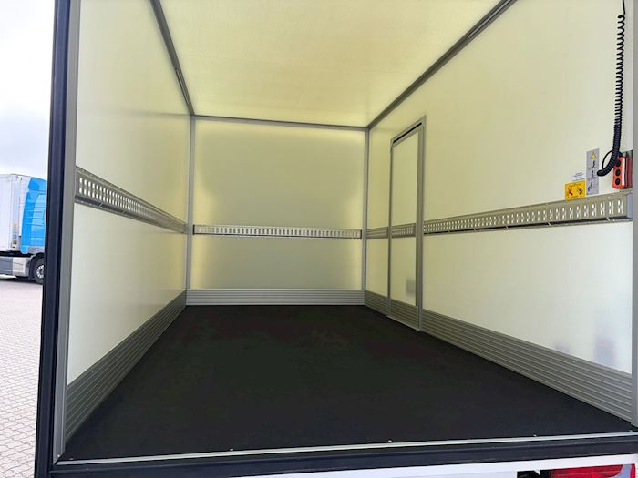 Billede 9 - MAN TGE 3.180 A8 L4 Lukket kasse