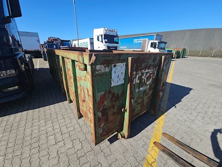Aasum 12 m3, Container