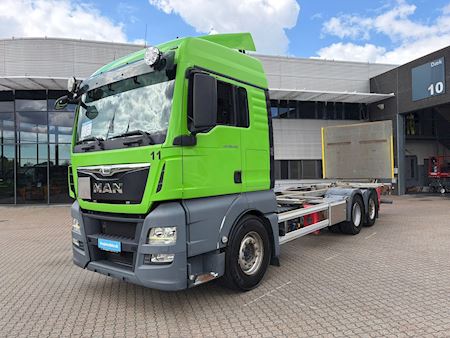MAN TGX 26.500 6X2-2 LL