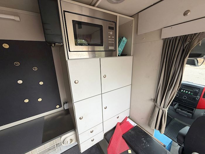 Image 19 - Mercedes Sprinter - Kloak TV bil Closed Box