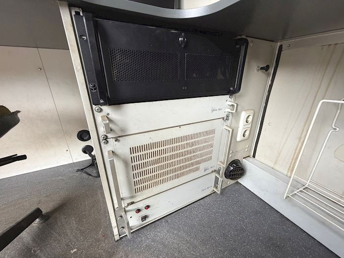 Image 17 - Mercedes Sprinter - Kloak TV bil Closed Box