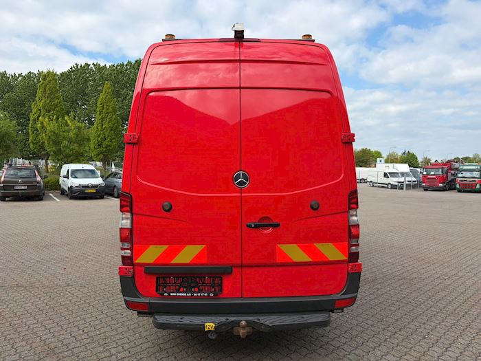 Image 7 - Mercedes Sprinter - Kloak TV bil Closed Box