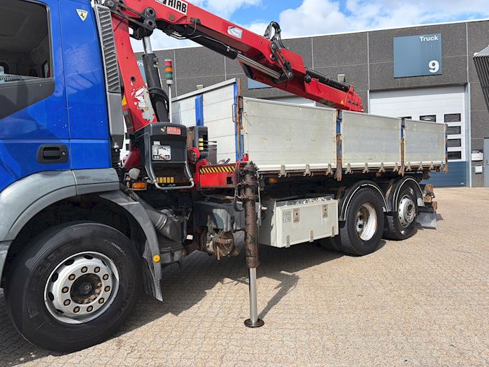 Image 7 - Iveco Stralis 260S40 Tipper/crane