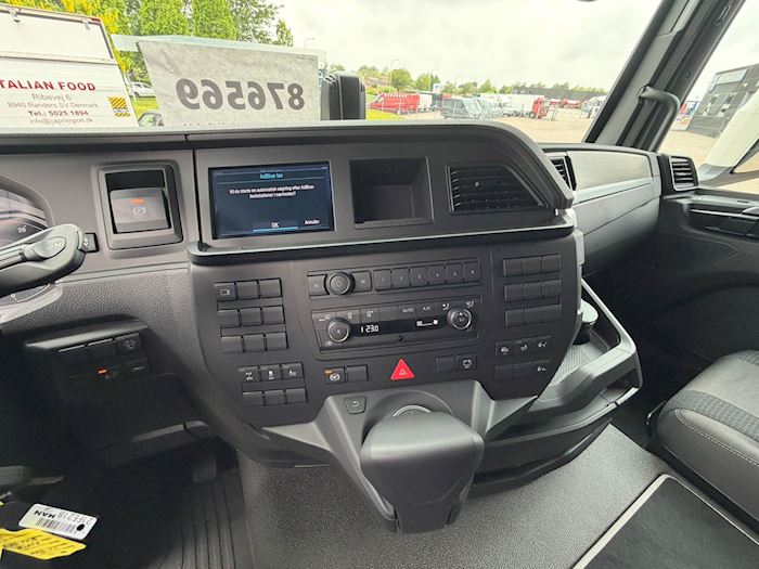 Billede 9 - MAN TGS 26.540 8X2-4 Knæklad