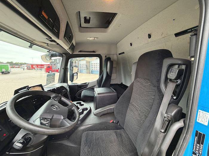 Billede 7 - Mercedes Antos 1827 Presenning