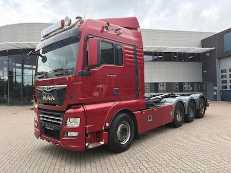 MAN TGX 35.500 8X4-4 BL, Kroghejs