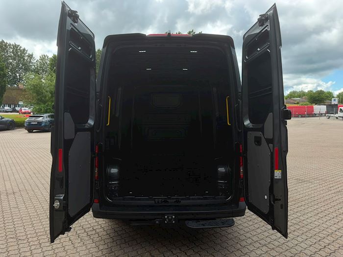 Billede 8 - MAN TGE 3.180 A8 L3H3 Black Line Kassevogn