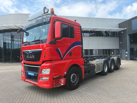 MAN TGX 35.480 8X4-4, Hejs