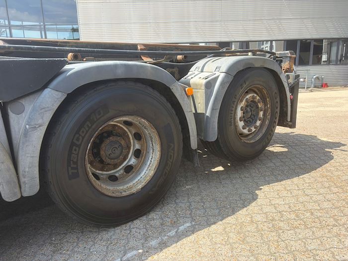 Bild 18 - MAN TGX 35.480 8X4-4 Abroller