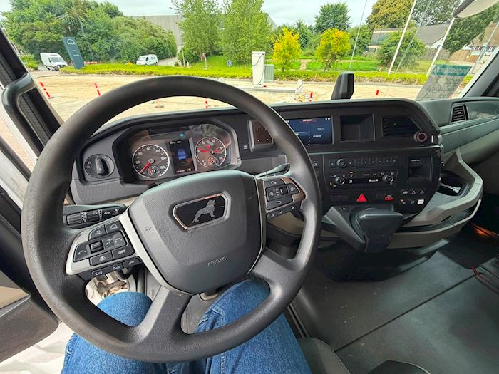 Image 9 - MAN TGX 26.510 6X2/4 Tractor