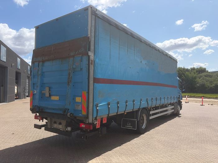 Billede 3 - Scania P250 4X2 Presenning