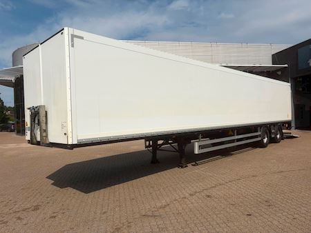 Schmitz BP Trailer 2 akslet City, City-Anhänger