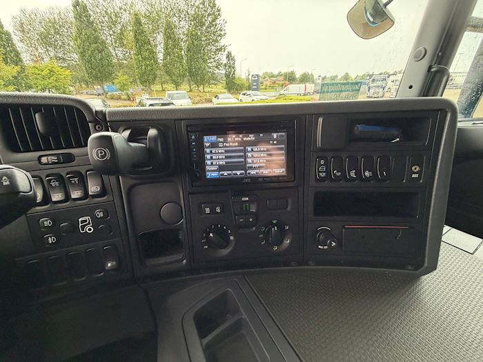 Billede 8 - Scania P280 6X2-4 Presenning