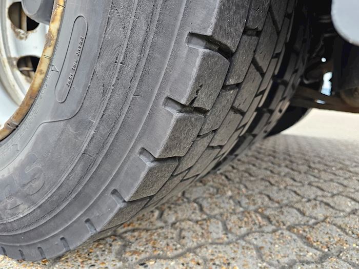 Billede 34 - Scania P410 6x2-4 Køle