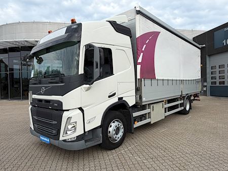 Volvo FM330 4X2, Tent