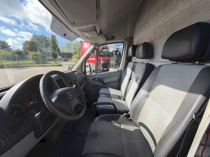 Billede 6 - Mercedes Sprinter 215 cdi Kassevogn