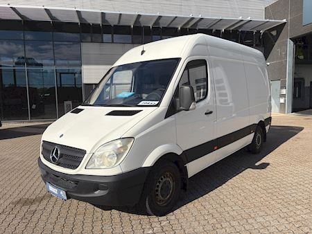 Mercedes Sprinter 215 cdi, Kassevogn