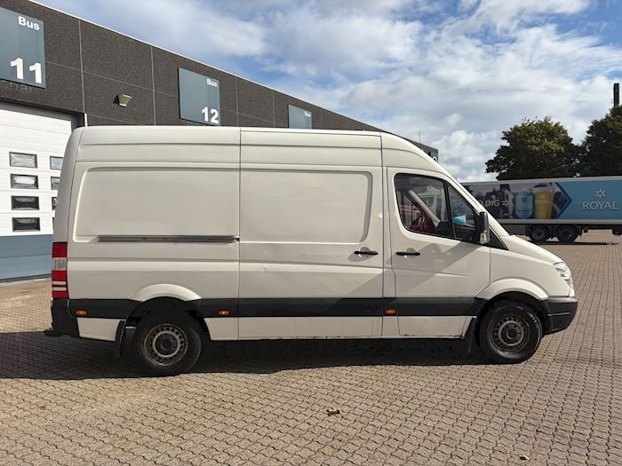 Billede 11 - Mercedes Sprinter 215 cdi Kassevogn