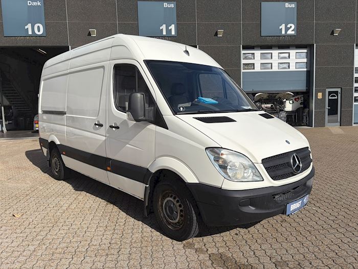 Billede 2 - Mercedes Sprinter 215 cdi Kassevogn