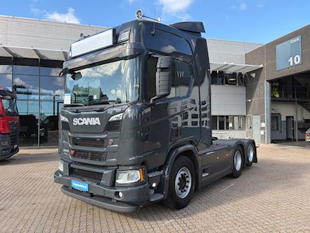 Scania Scania R560 6X2-2, Trækker