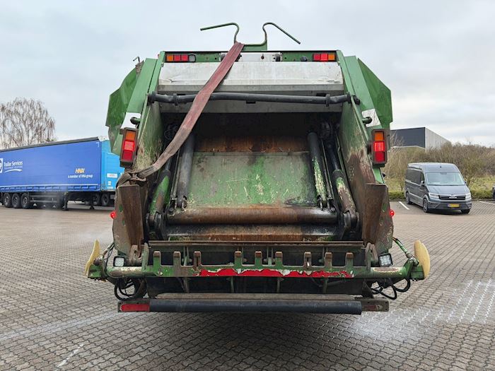 Billede 5 - Volvo FM330 6X2 / Lastbil