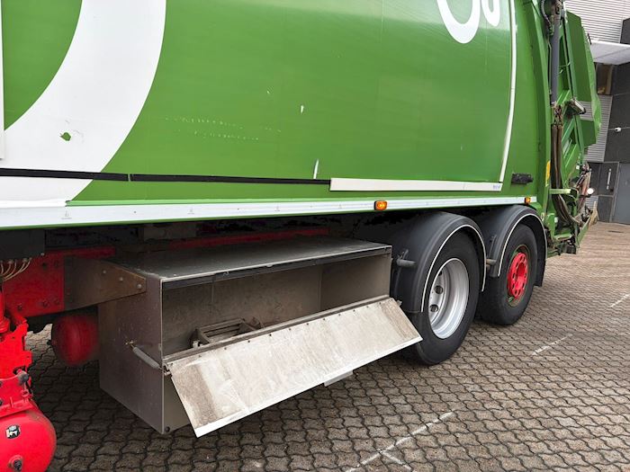 Billede 16 - Volvo FM330 6X2 / Lastbil