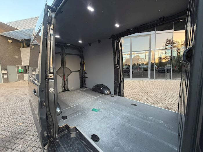 Billede 15 - MAN TGE 3.180 4X4 A8 L3H3 Kassevogn