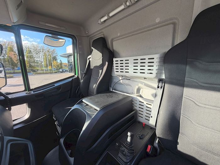 Billede 12 - Iveco Eurocargo 160E 4X2 Gas Lukket kasse